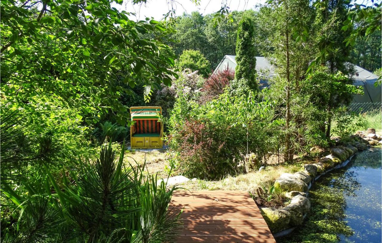 3 Bedroom Nice Home In Pinnow Ot Godern Esterno foto